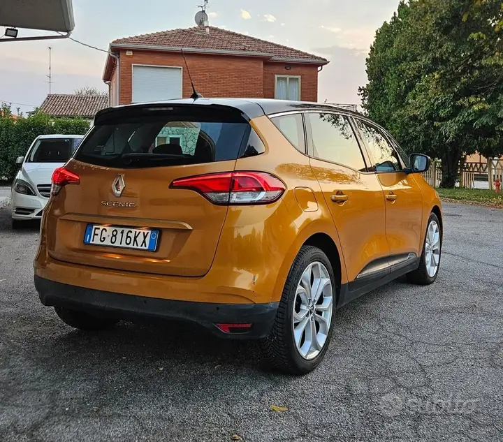 Renault Scenic 2017 photo 3