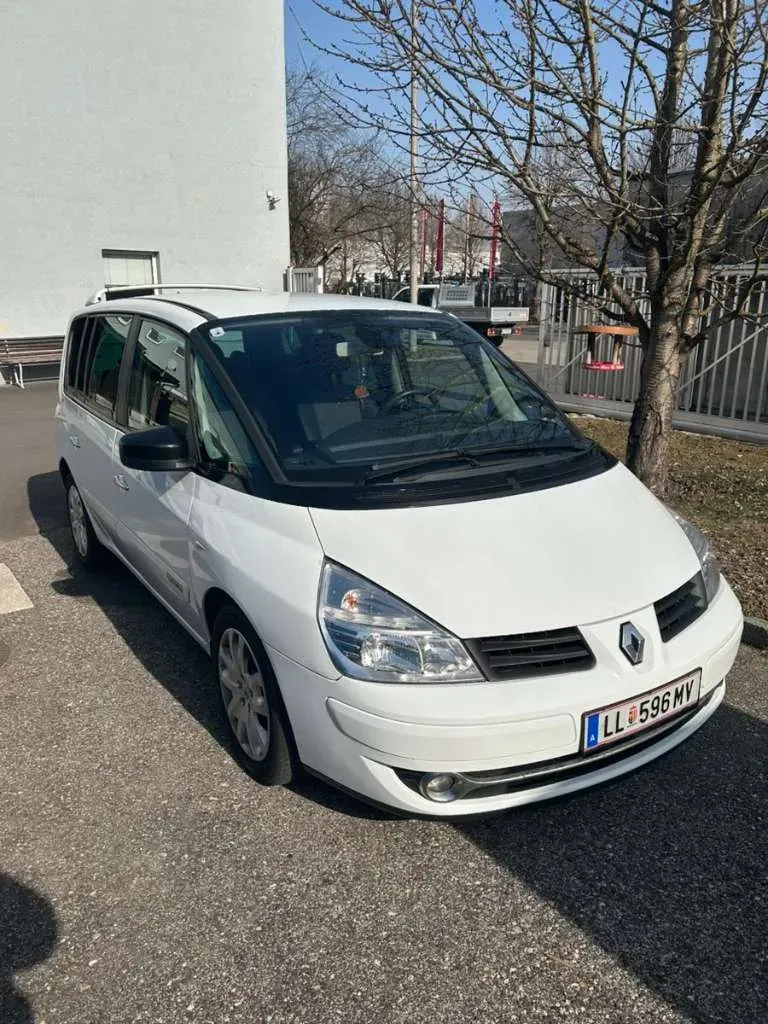 Renault Espace 2011 photo 2