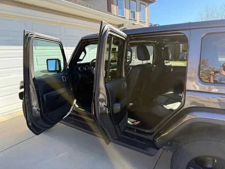 Jeep Wrangler Unlimited 2021 photo 5