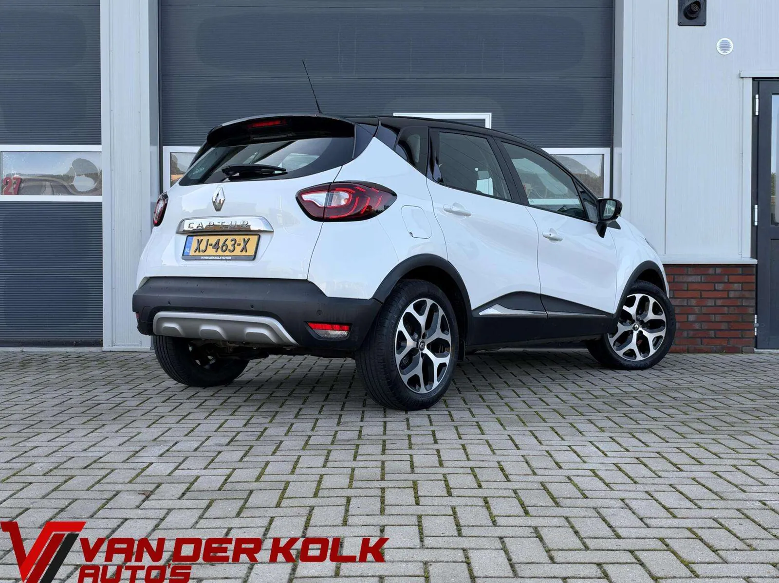 Renault Captur 2018 photo 2