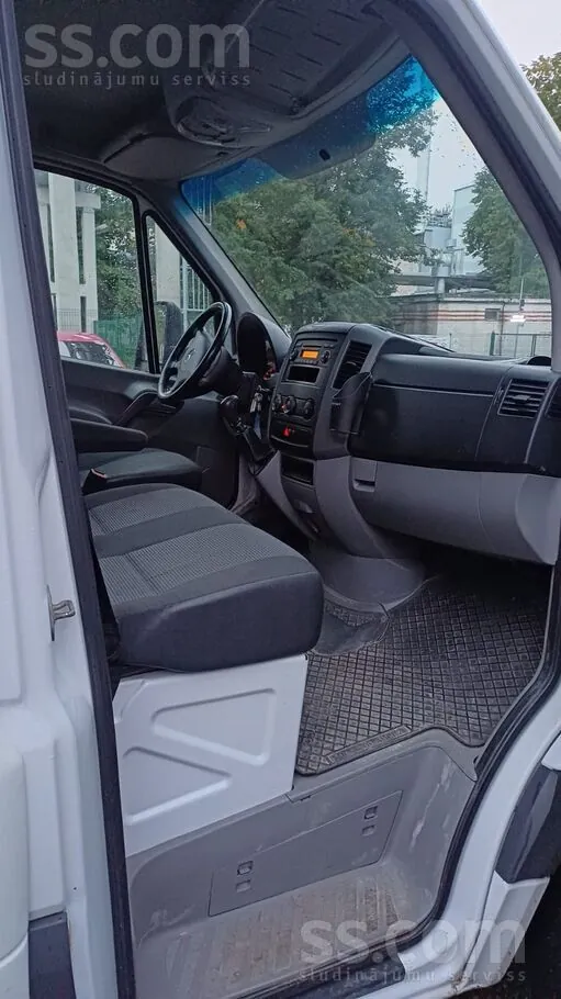 Mercedes-Benz Sprinter 2012 photo 5
