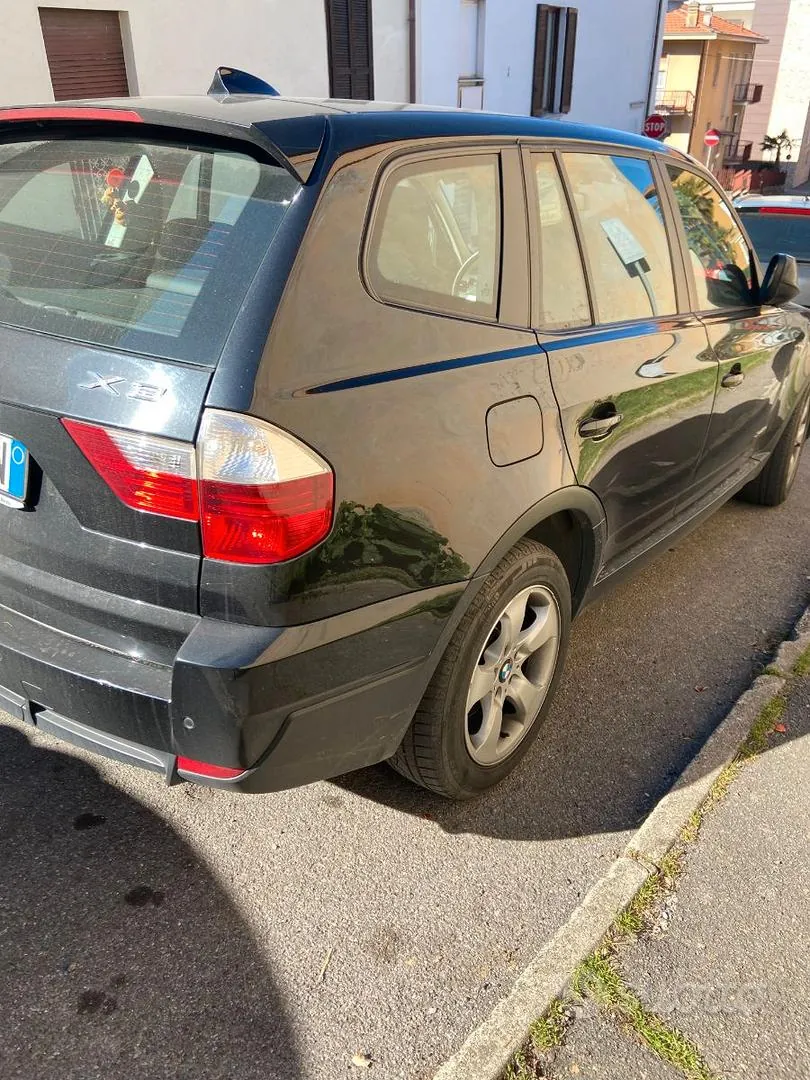 BMW X3 2009 photo 2