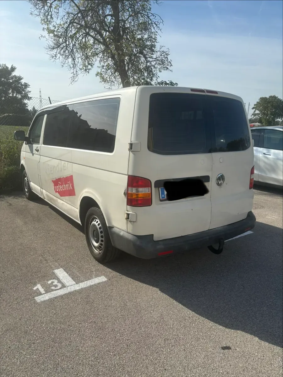 Volkswagen T5 2007 photo 3