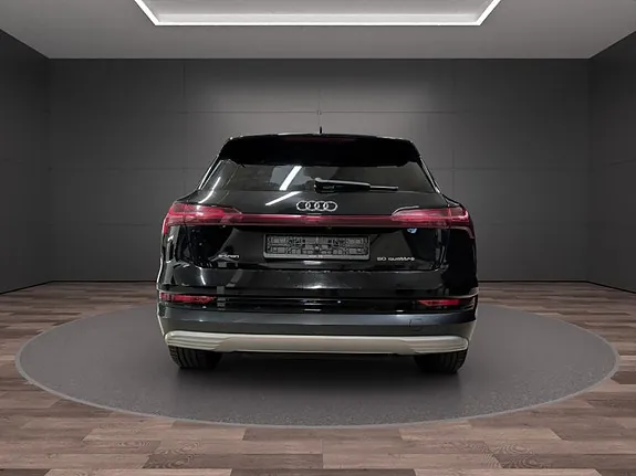 Audi E-Tron 2020 photo 4
