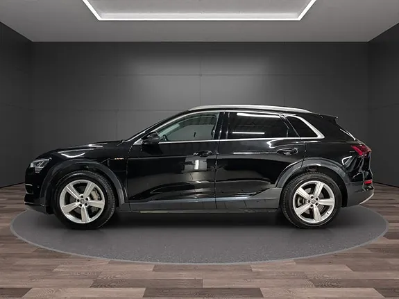 Audi E-Tron 2020 photo 2