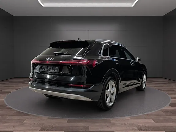 Audi E-Tron 2020 photo 5