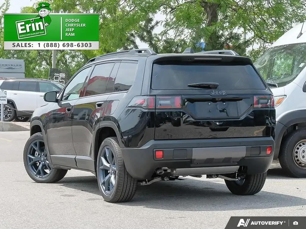 Jeep Cherokee 2026 photo 4