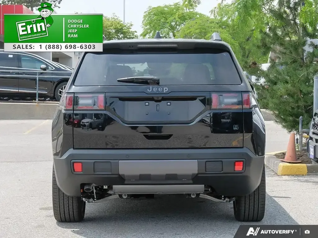 Jeep Cherokee 2026 photo 5