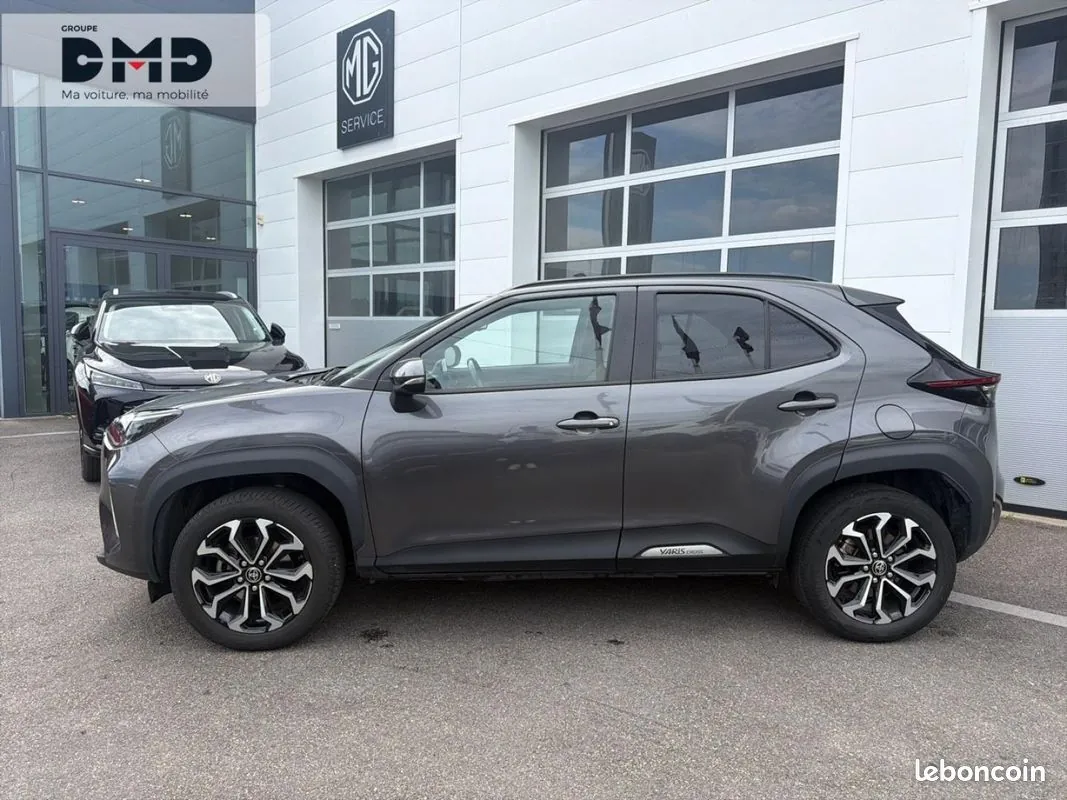 Toyota Yaris Cross 2022 photo 2