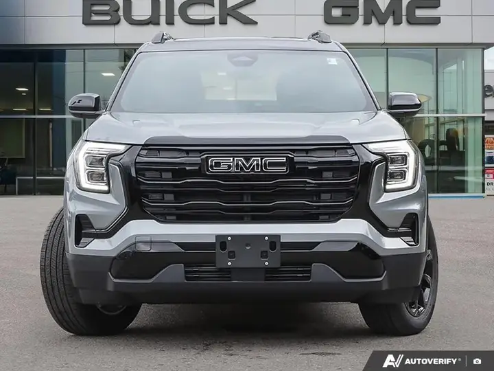 GMC Terrain 2027 photo 2