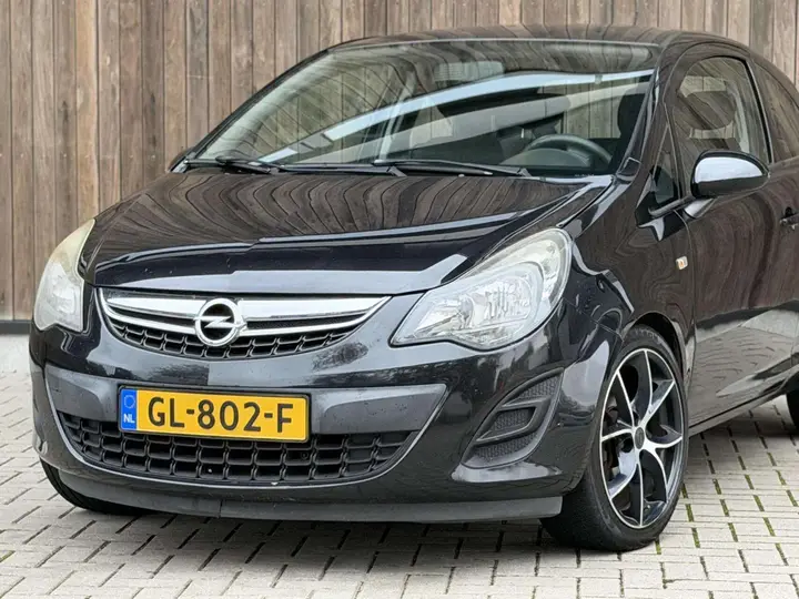 Opel Corsa 2013 photo 5