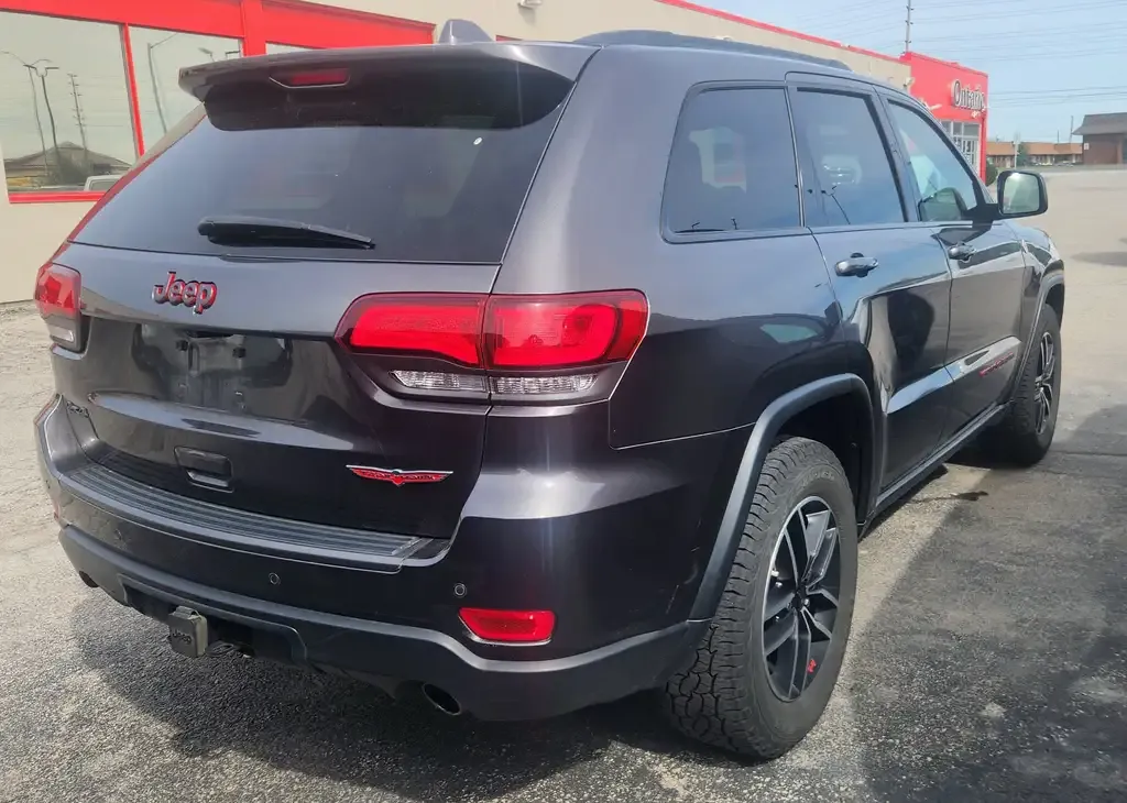 Jeep Grand Cherokee 2021 photo 3
