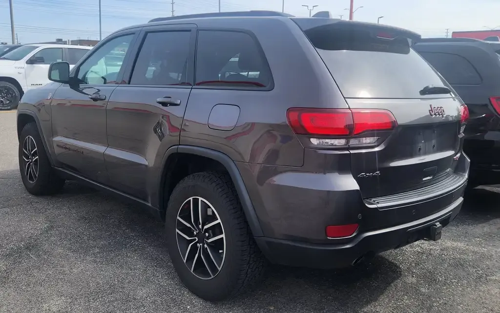 Jeep Grand Cherokee 2021 photo 4