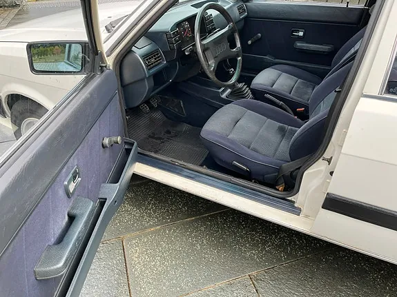Audi 80 1985 photo 5
