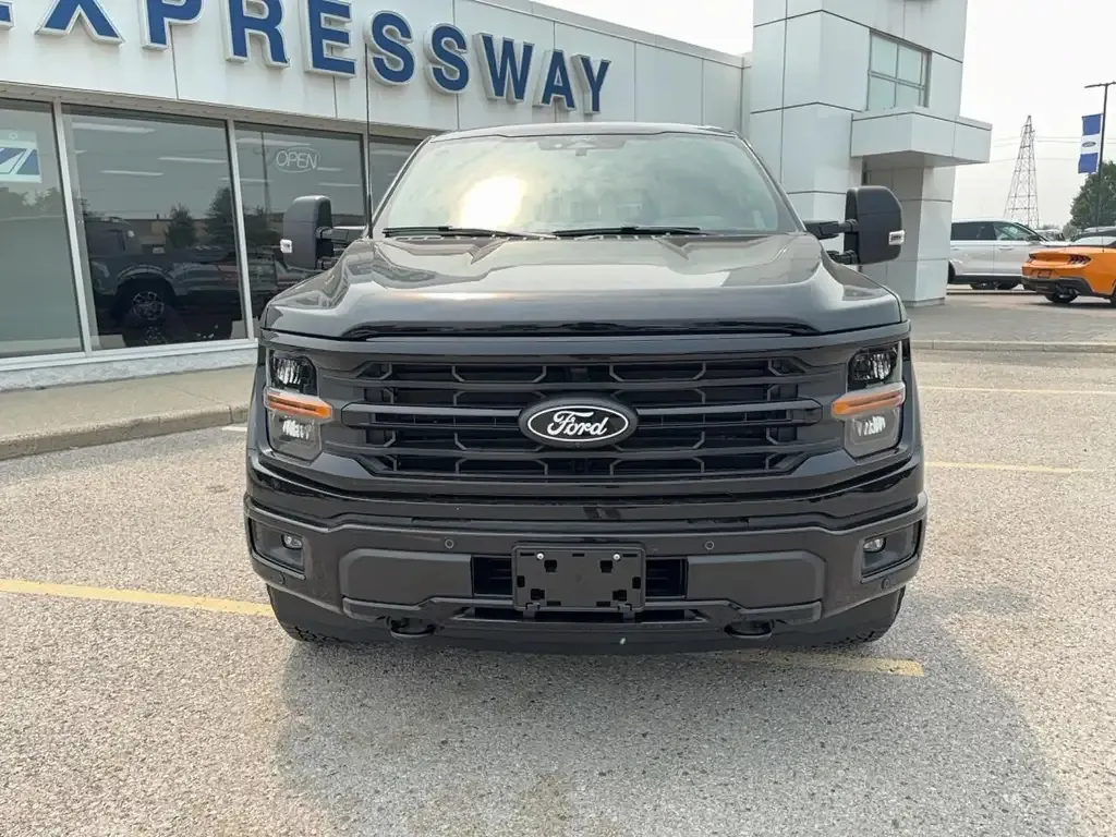 Ford F-150 2026 photo 2