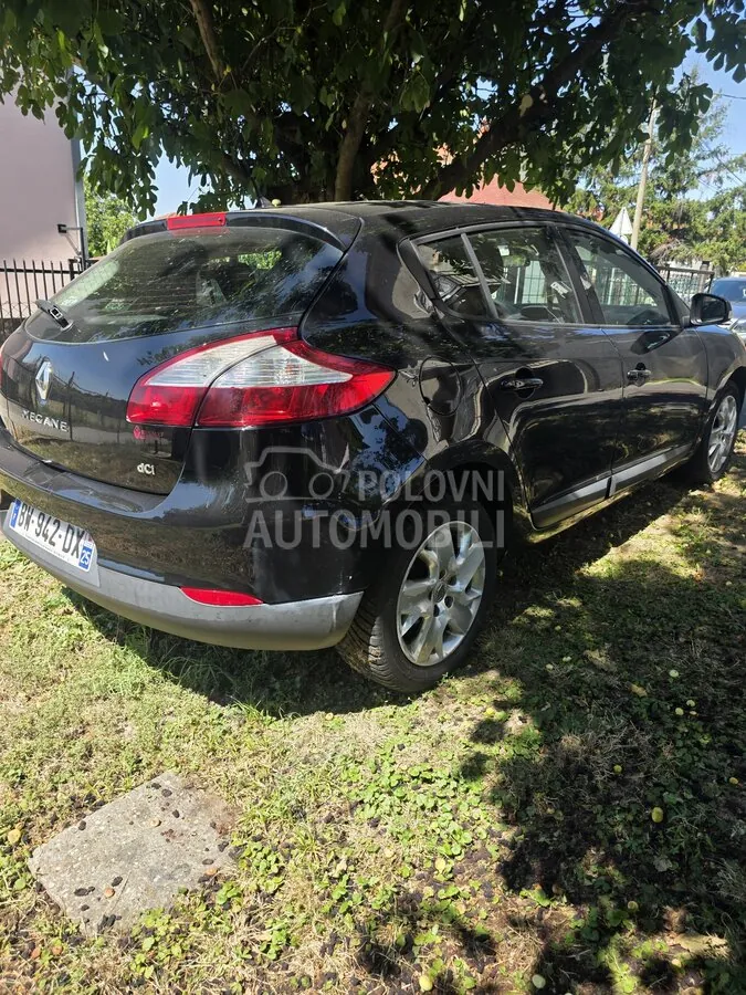 Renault Megane 2011 photo 3