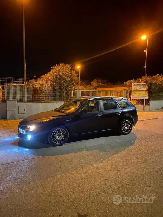 Alfa Romeo 159