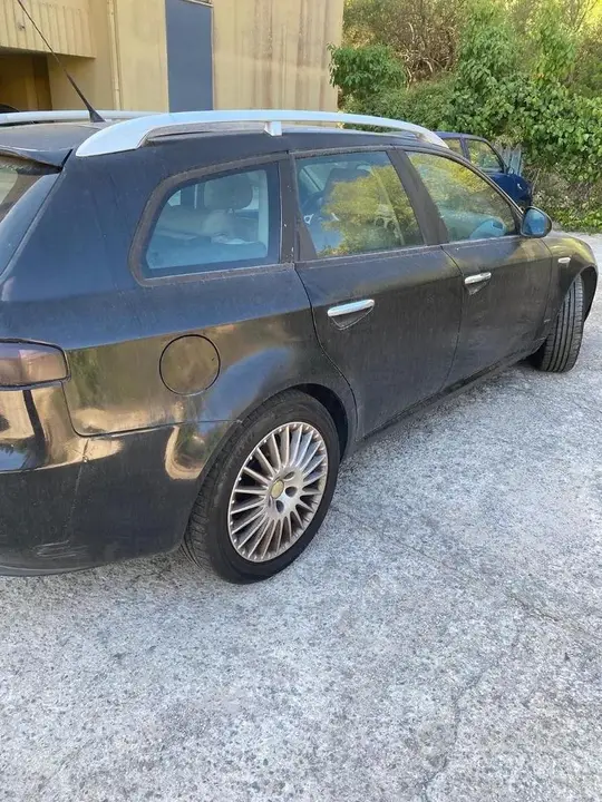 Alfa Romeo 159 2006 photo 3