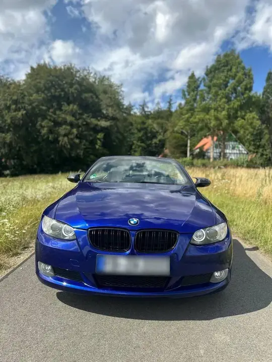 BMW 320I