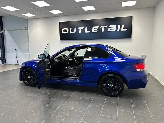 BMW 118D 2011 photo 3