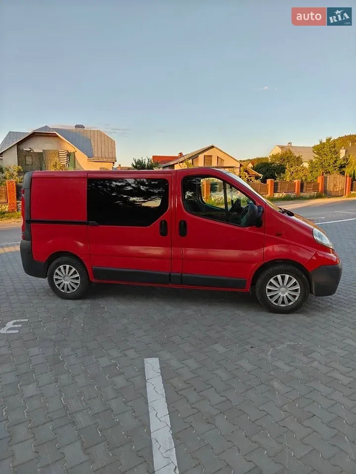 Opel Vivaro 2014 photo 5