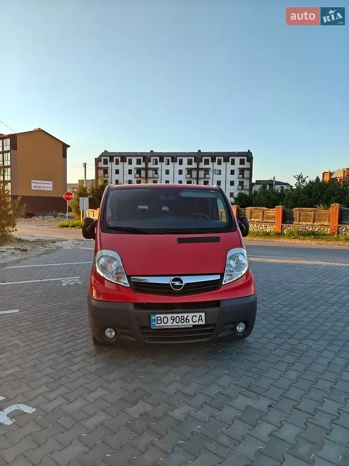 Opel Vivaro 2014 photo 4