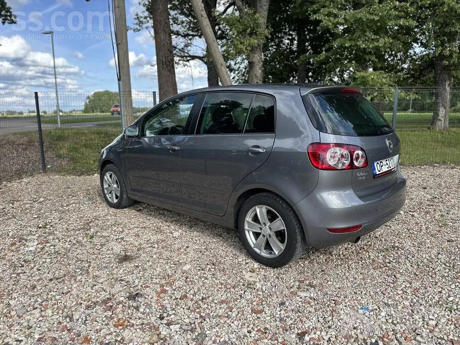 Volkswagen Golf Plus 2012 photo 5