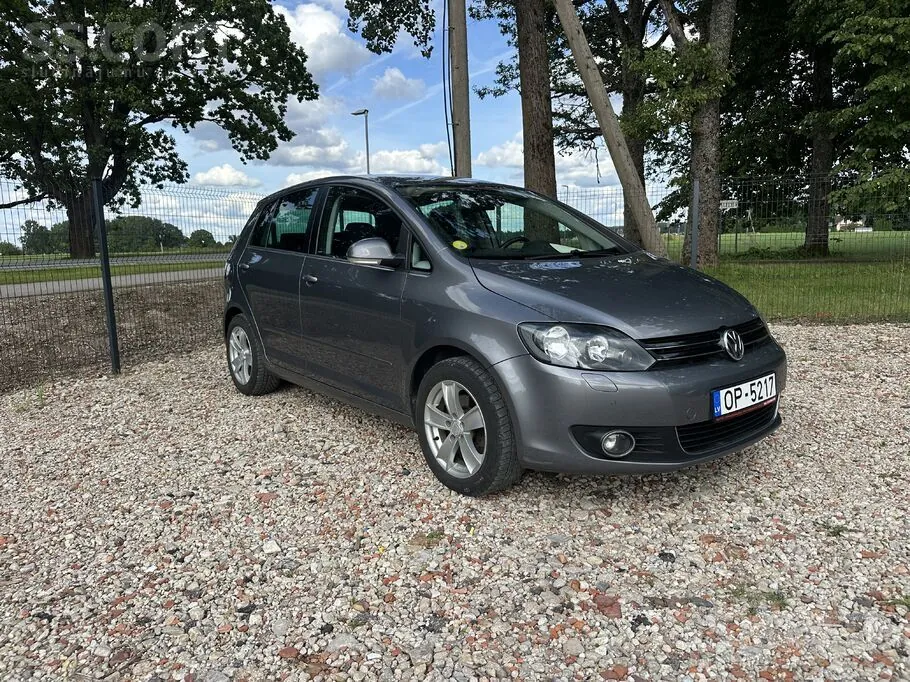 Volkswagen Golf Plus 2012 photo 3
