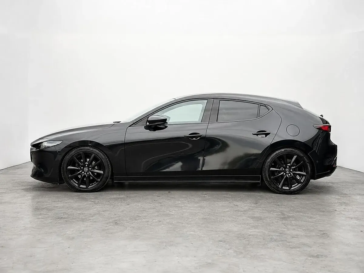 Mazda Mazda3 2019 photo 3