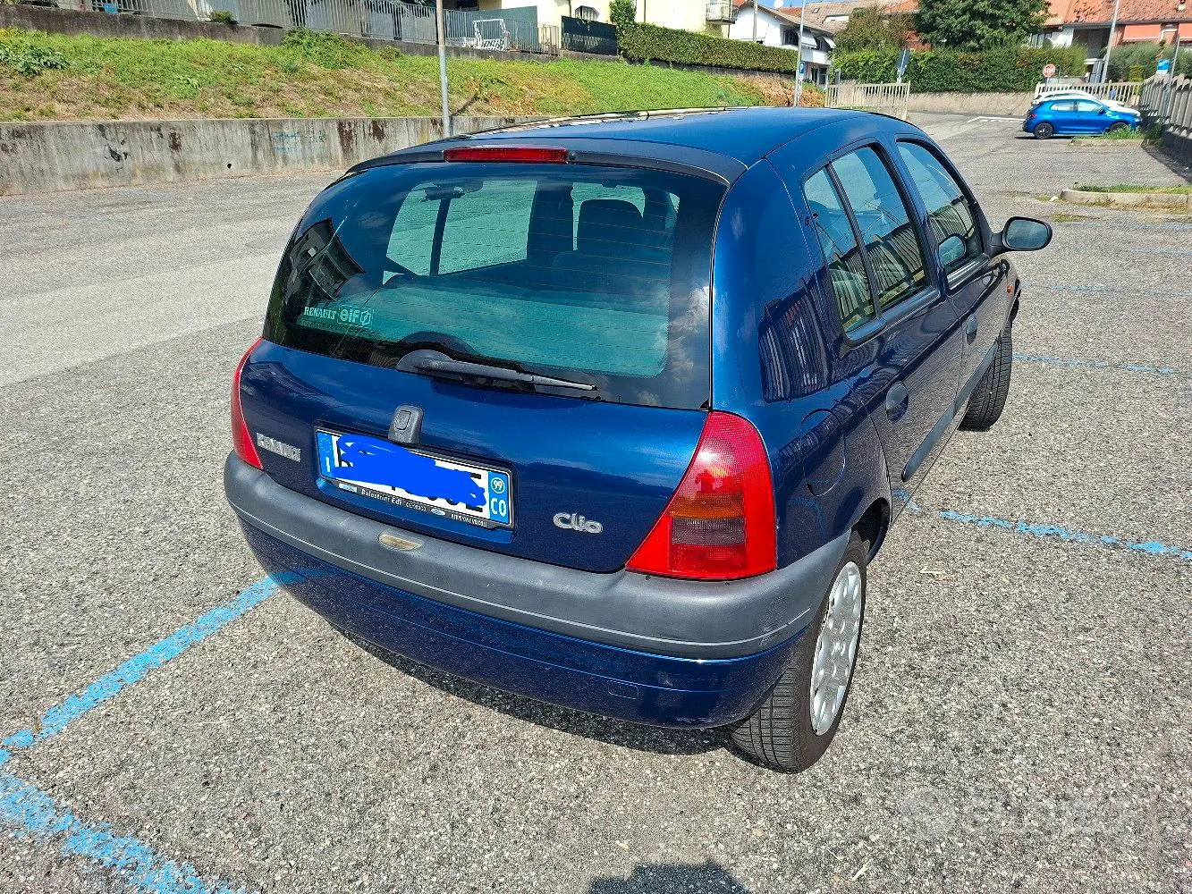 Renault Clio 1999 photo 4