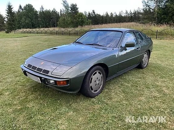 Porsche 924