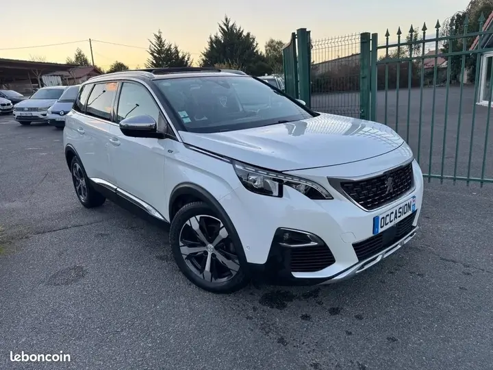 Peugeot 5008 2017 photo 3
