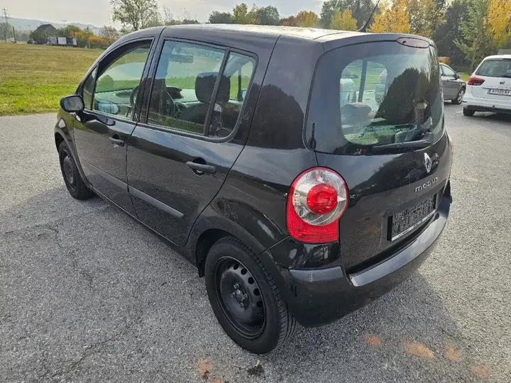 Renault Modus 2008 photo 2