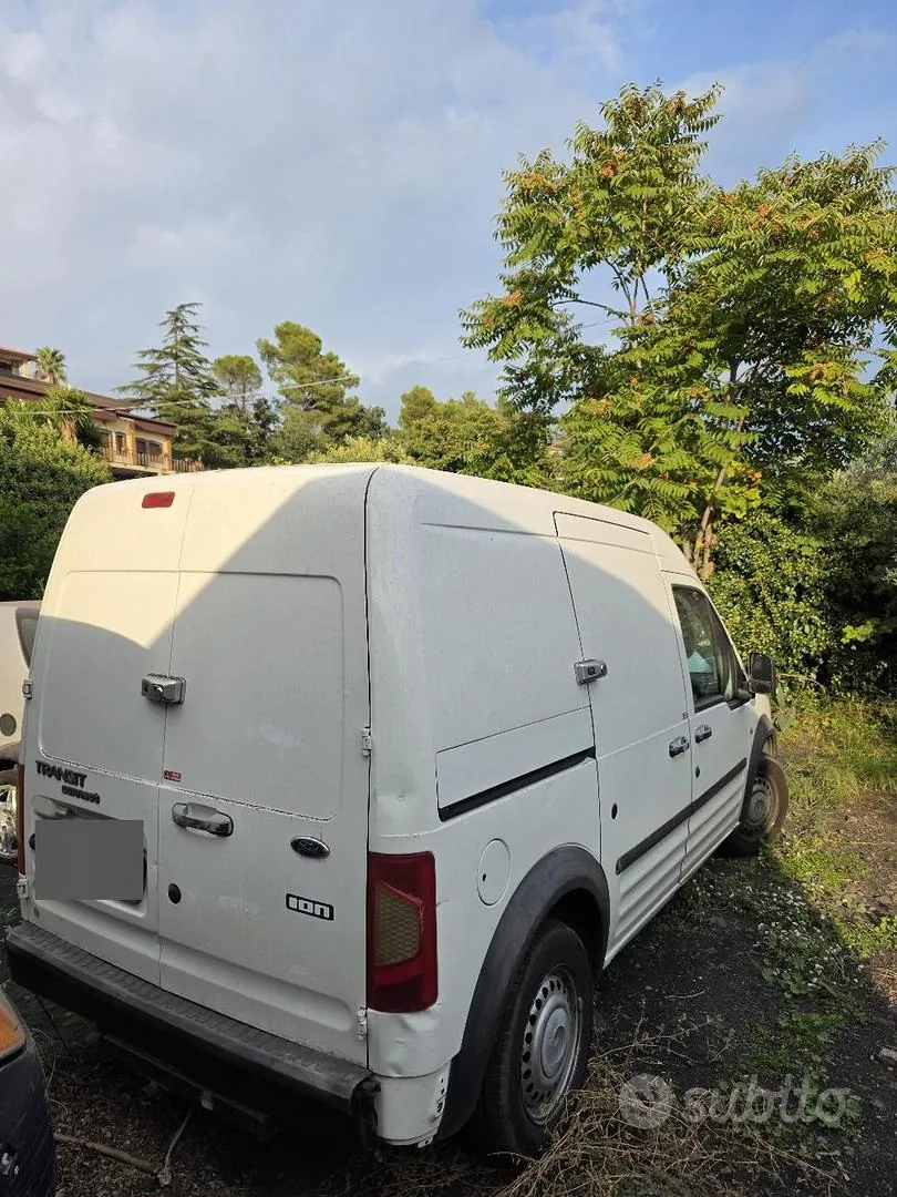 Ford Transit Connect 2005 photo 2