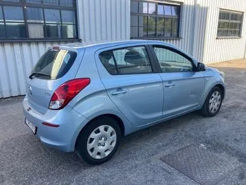 Hyundai I20