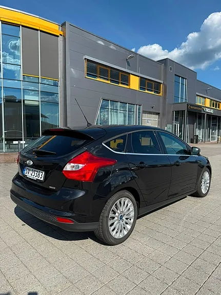Ford Focus 2012 photo 5