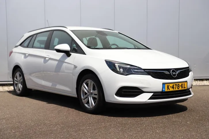 Opel Astra 2021 photo 3