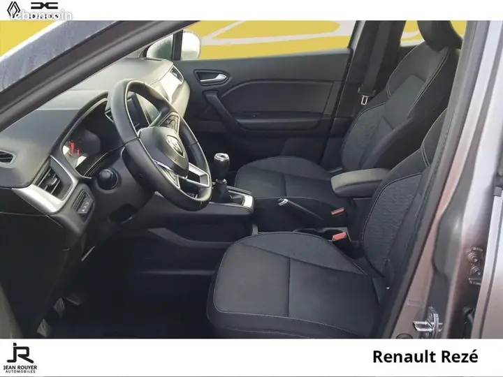 Renault Captur 2022 photo 3
