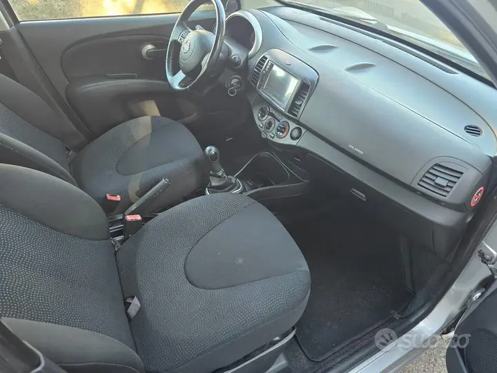 Nissan Micra 2010 photo 4