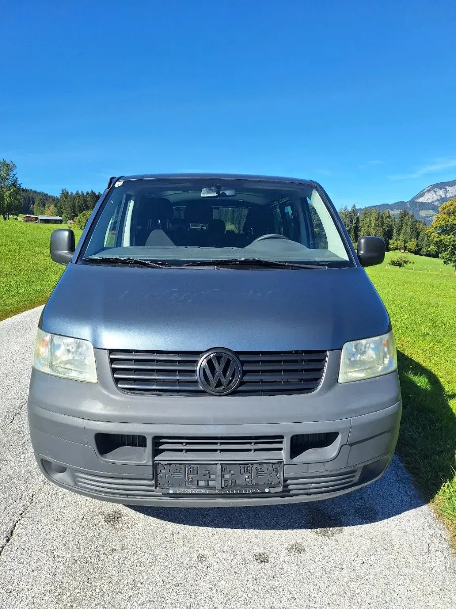 Volkswagen T5 2006 photo 2