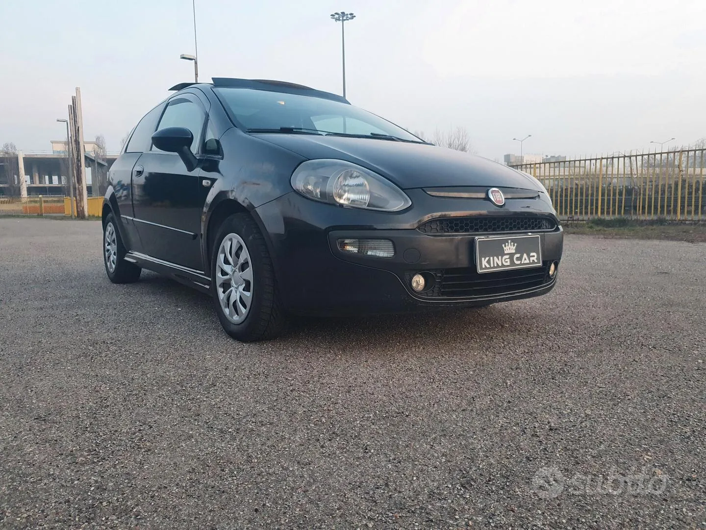 Fiat Punto Evo 2010 photo 2