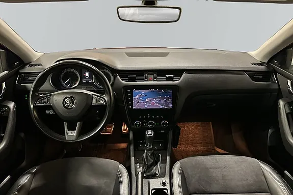 Skoda Octavia Scout 2018 photo 4