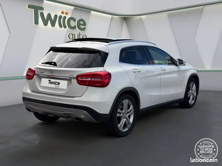 Mercedes-Benz Gla 2015 photo 5
