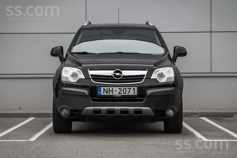 Opel Antara 2008 photo 2