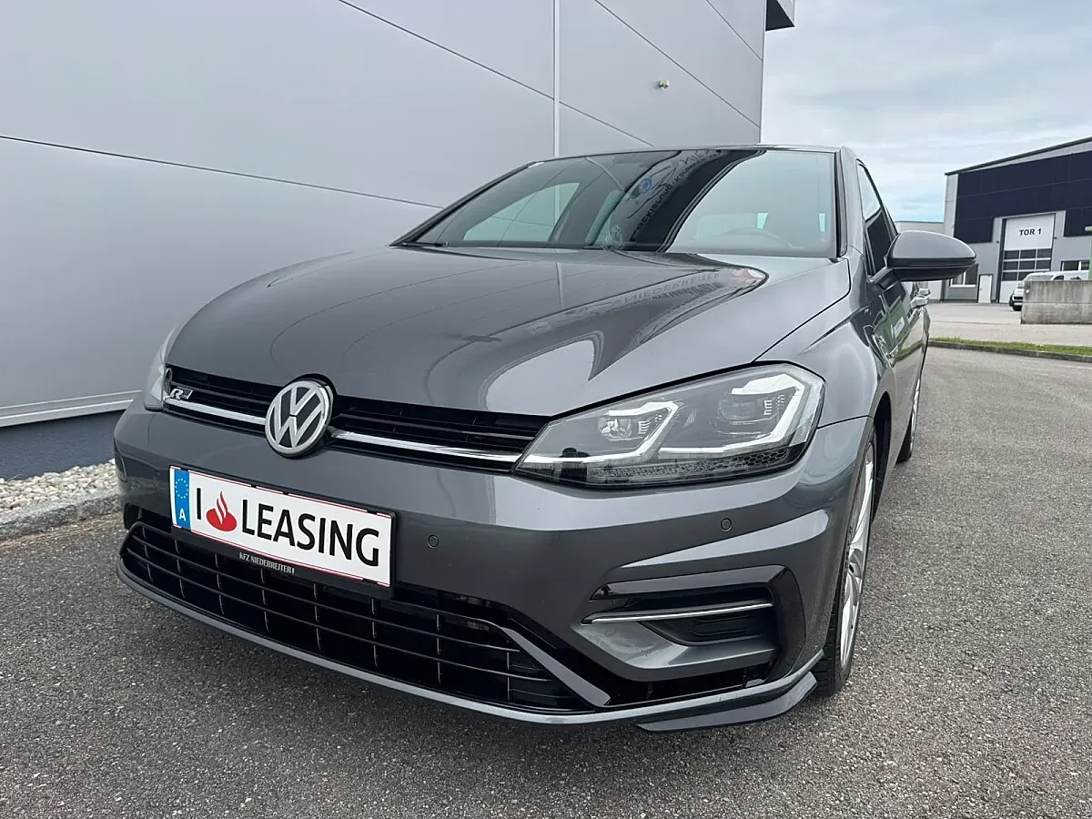 Volkswagen Golf 2018 photo 2