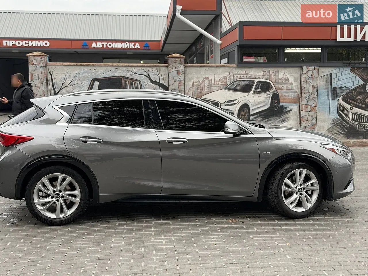 Infiniti Qx30 2016 photo 4