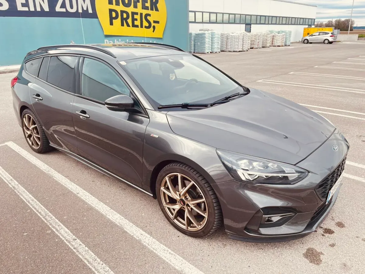 Ford Focus 2019 photo 3