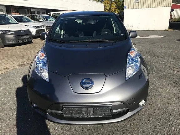 Nissan Leaf 2016 photo 3