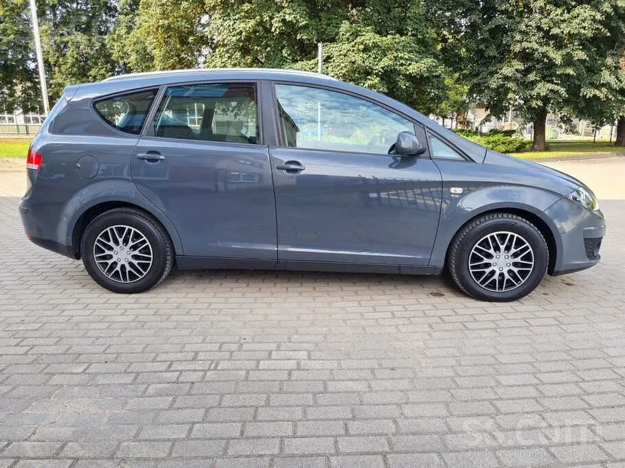 Seat Altea 2010 photo 4