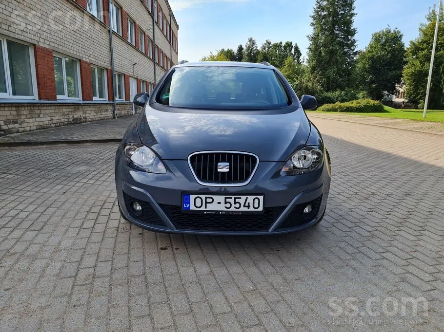 Seat Altea 2010 photo 2
